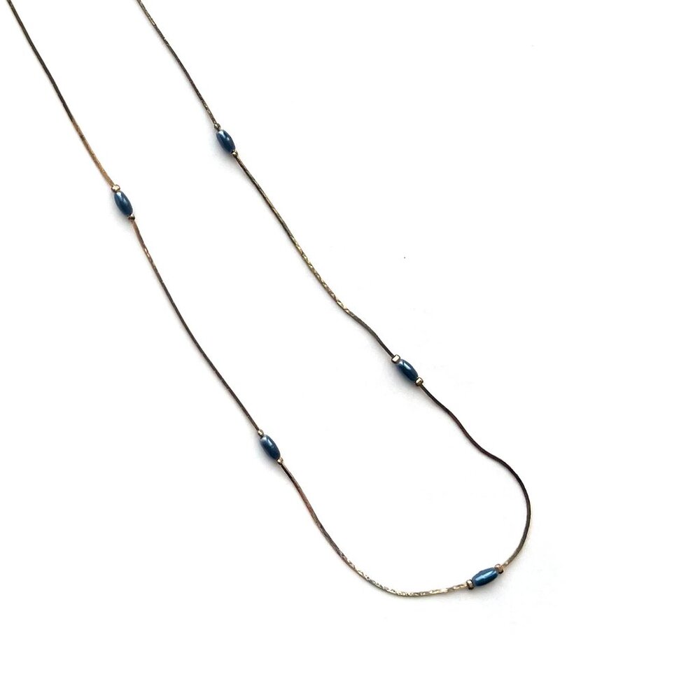 Vintage blue faux pearl necklace